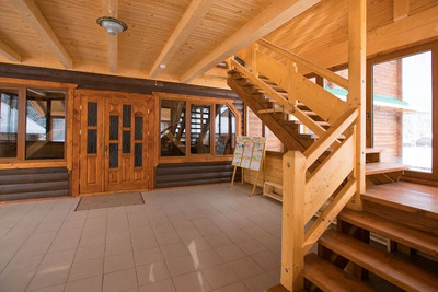 Деревянный эко-отель в Карпатах