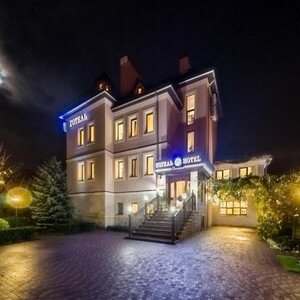 Новый Год в Карпатах из Одессы («всё включено»)
